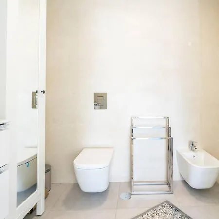 Oceanfront Penthouse Apartment Albufeira